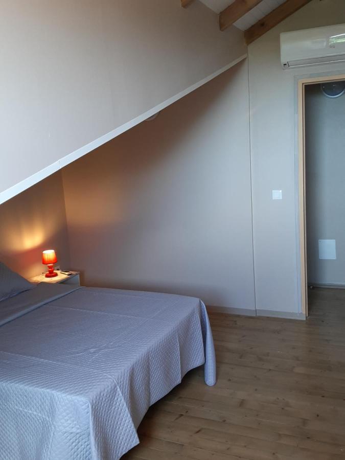 Les Monts Arlesien Hotel Les Anses-d'Arlets Eksteriør billede